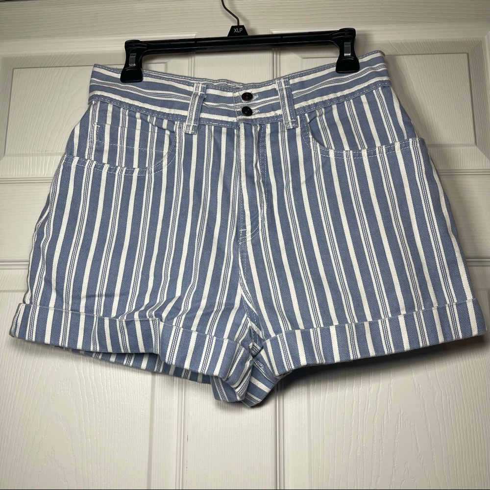 BDG Urban Outfitters Blue Striped High Rise Cuffed Shorts Women’s Size 12
